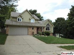 7102 S 141st St, Omaha, NE 68138
