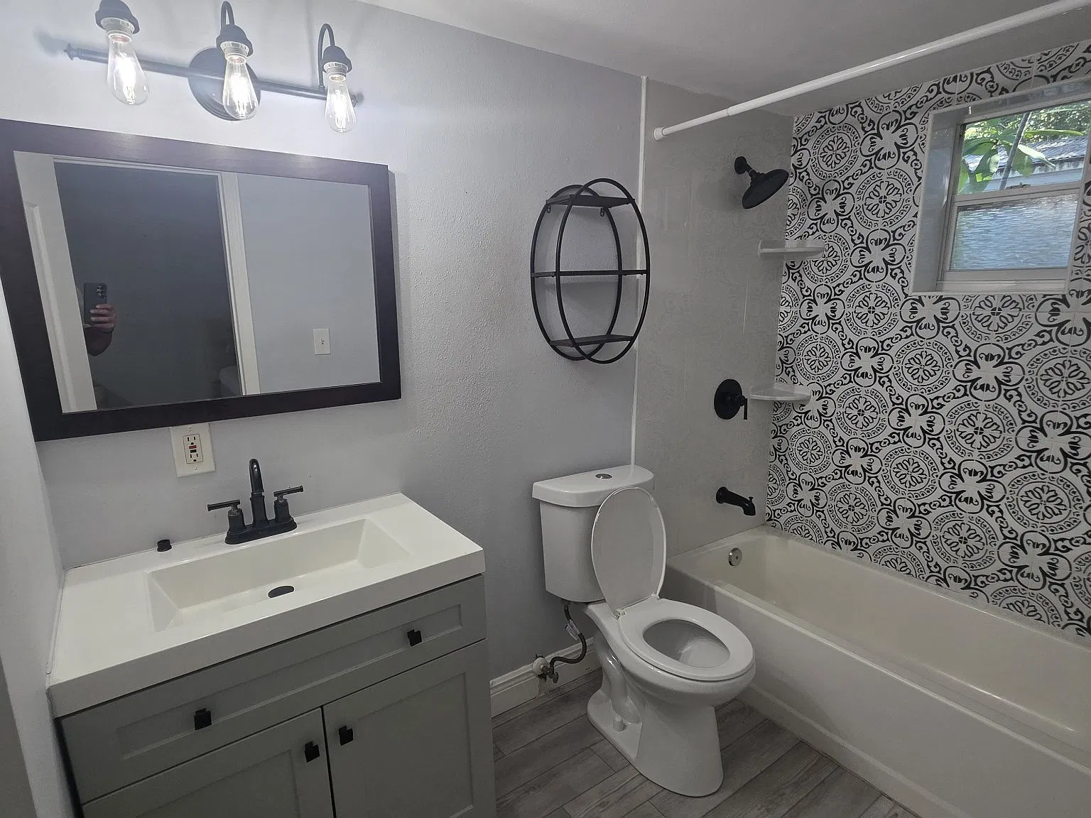 1 bed, 876 sqft, $900 — Photo 4