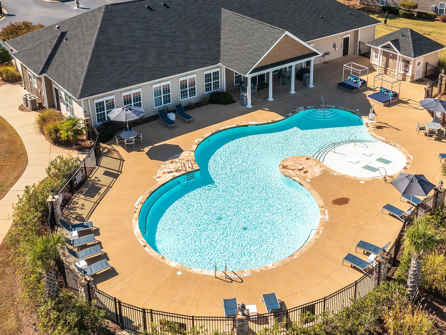 The Grove at Park Place — Photo 4