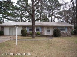 1313 Conger Rd, Anniston, AL 36207
