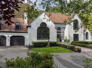 4 Pinecrest Rd, Hingham, MA 02043