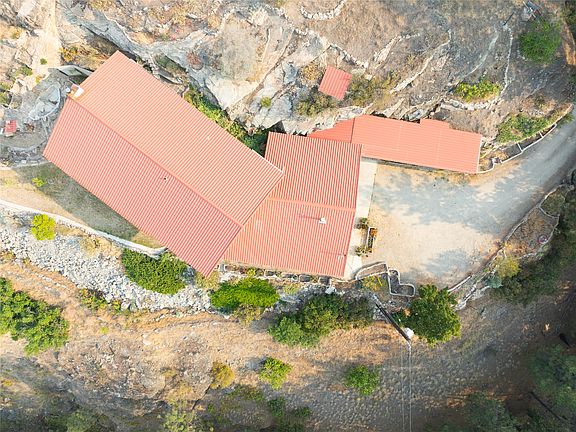 5th image of 437 Matheson Rd