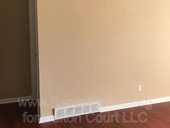 5th image of 1811 Dalton Ct #B