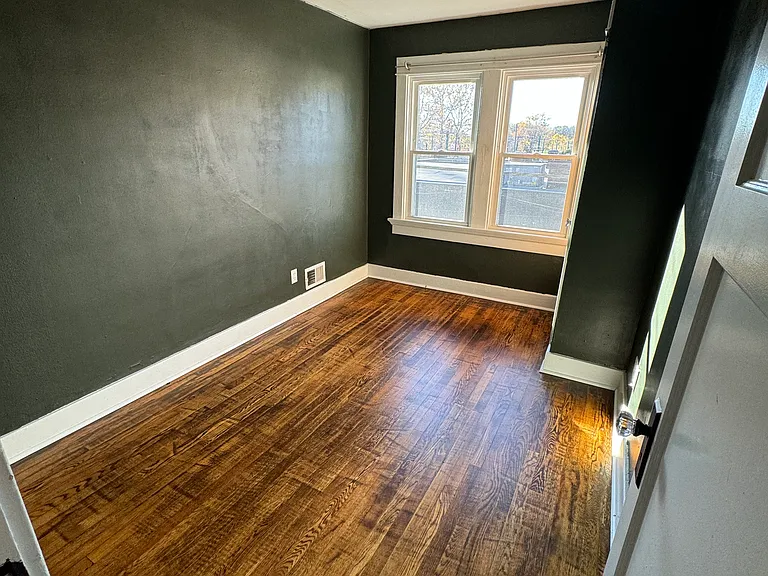 3015 Wayne Ave — Photo 16
