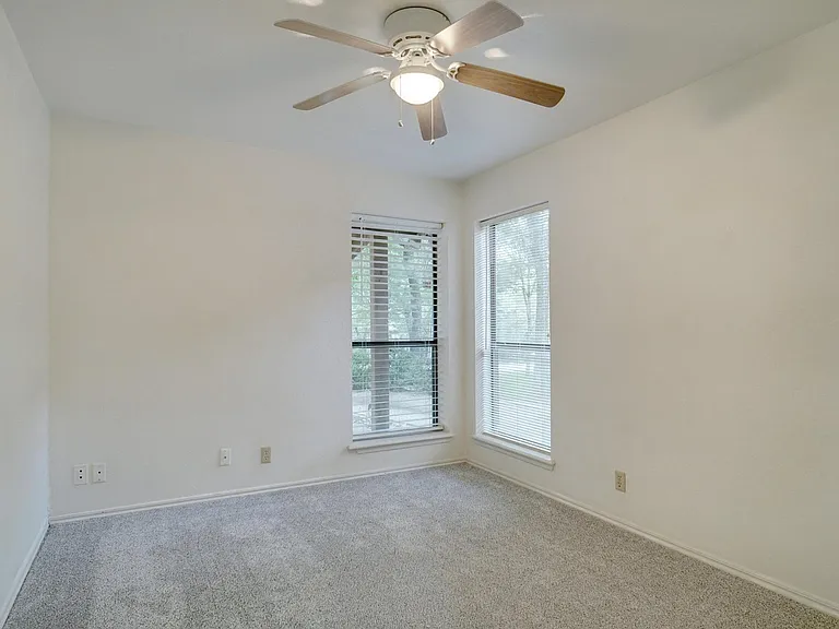 2923 Peninsula Dr — Photo 38