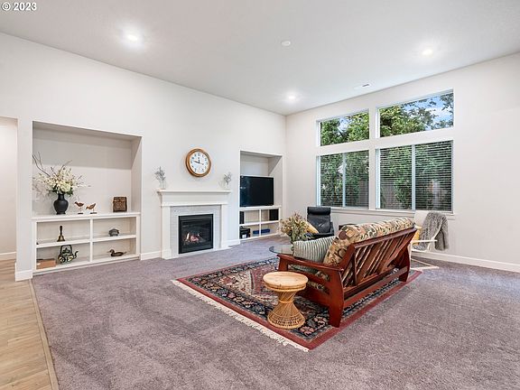 5th image of 14052 SE 22nd Cir