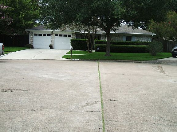 4th image of 3243 Hunters Glen Dr