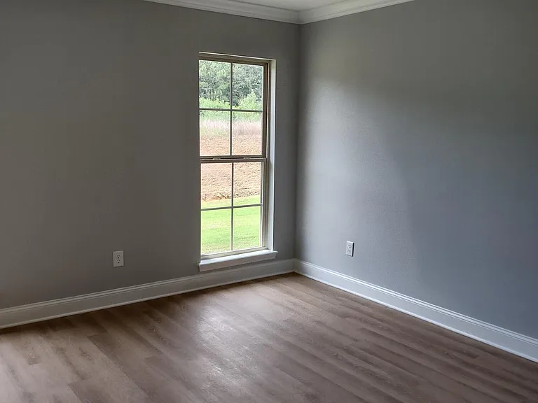 599 Westfield Dr — Photo 25