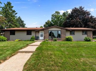 201 Easy St, Beaver Dam, WI 53916