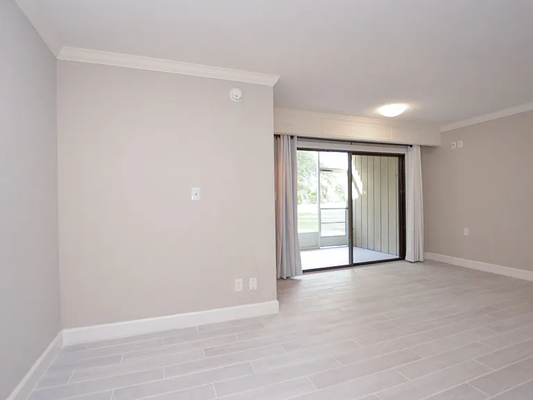622 Olde Camelot Cir #3212 — Photo 27