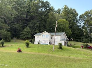 2359 Cold Springs Rd, Mountain City, TN 37683