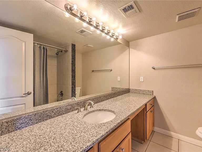 714 Oakmont Ave #1101 — Photo 14