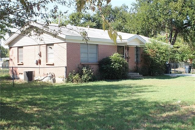 2nd image of 4427 Bonita Dr