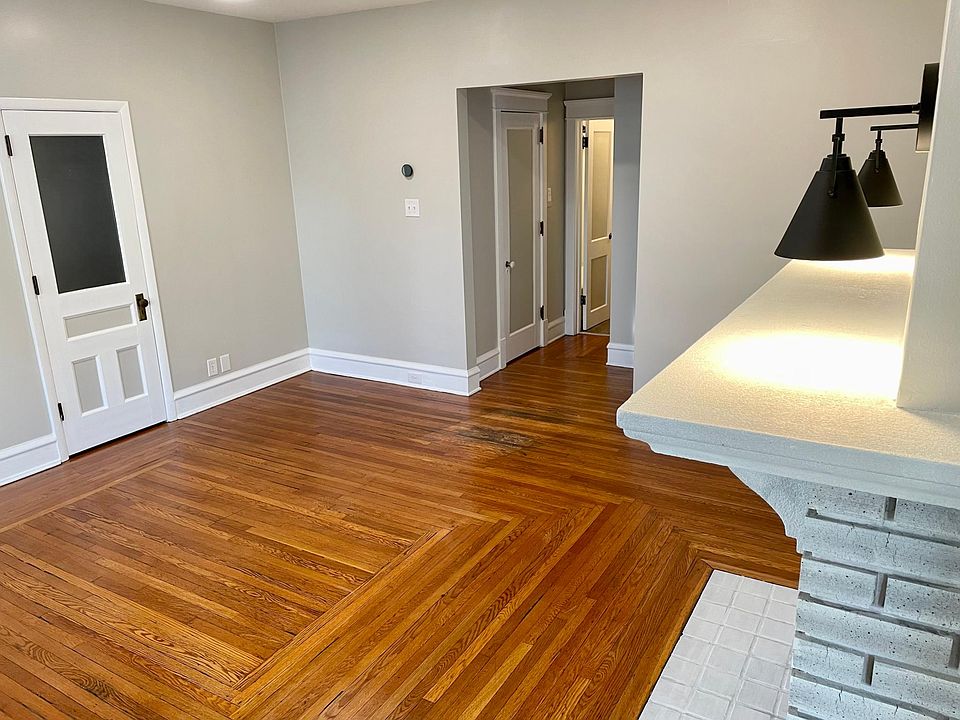 1317 W Broad St Quakertown, PA, 18951 Apartments for Rent Zillow