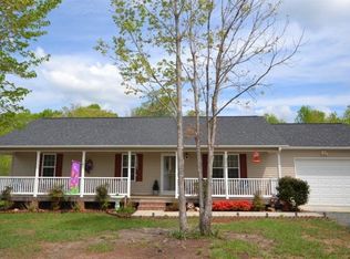 4676 Beau Ct, Trinity, NC 27370