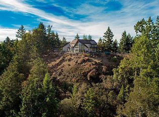 200 Silvercrest Dr, Roseburg, OR 97471