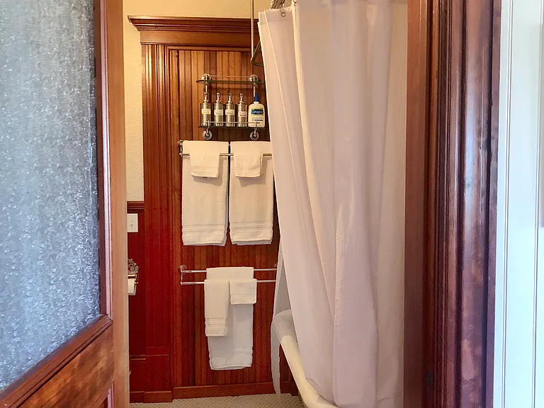 You will step into the past when you enter our authentic Victorian bathroom. With its all-original 100 year-old porcelain and nickel-plated fixtures, using our bathroom is an experience in itself.