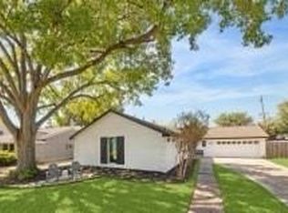 1202 Walnut Bend Ln, Houston, TX 77042