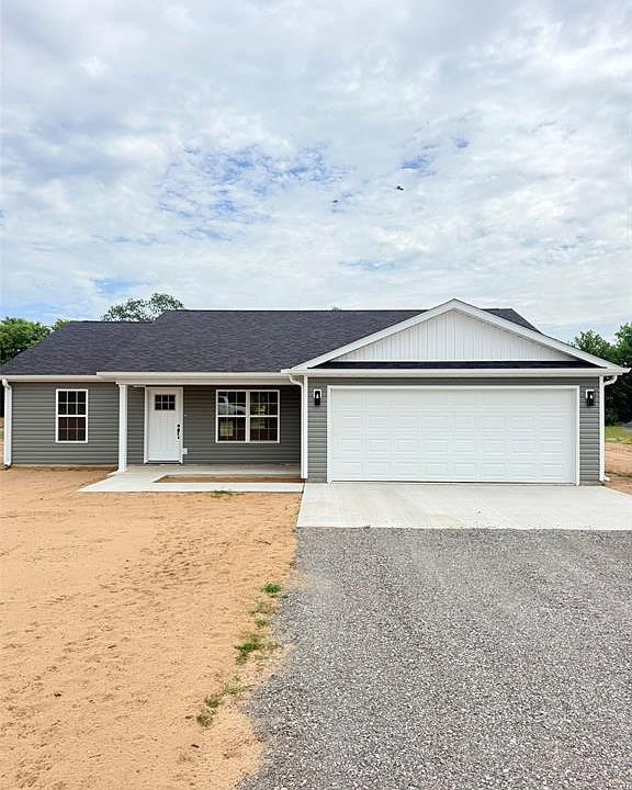 1st image of 24 Aldean Ln