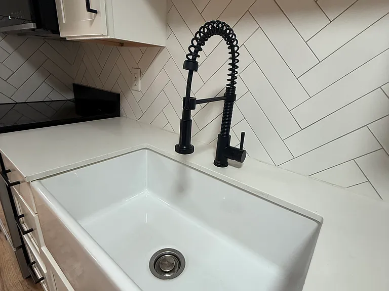 331 N Sherman St #204 — Photo 3