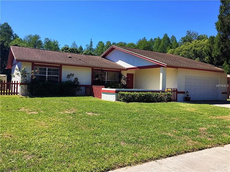 For Sale: 13907 BITTERSWEET WAY, TAMPA, FL 33625