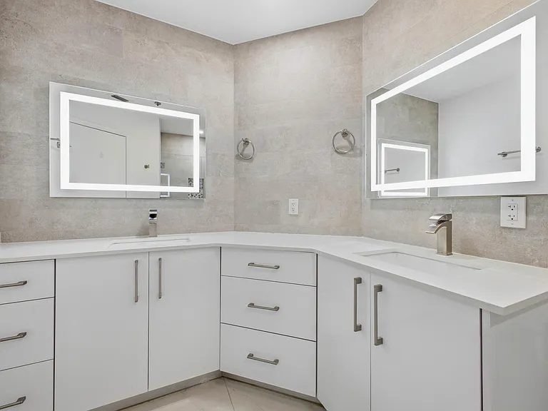 5157 Floria Way #J — Photo 24