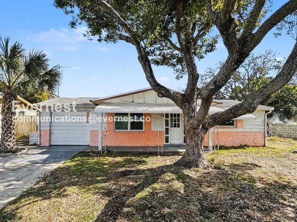 2412 Arcadia Rd, Holiday, FL 34690