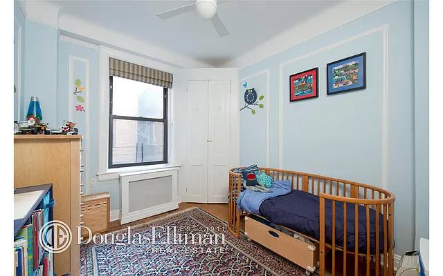 Sold by Douglas Elliman | media 22