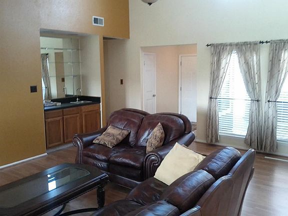 4th image of 6904 Fox Mesa Ln