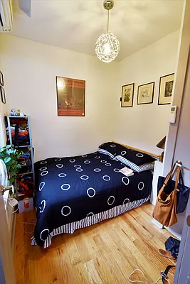 Rented by Lofts and Flats LLC | media 10