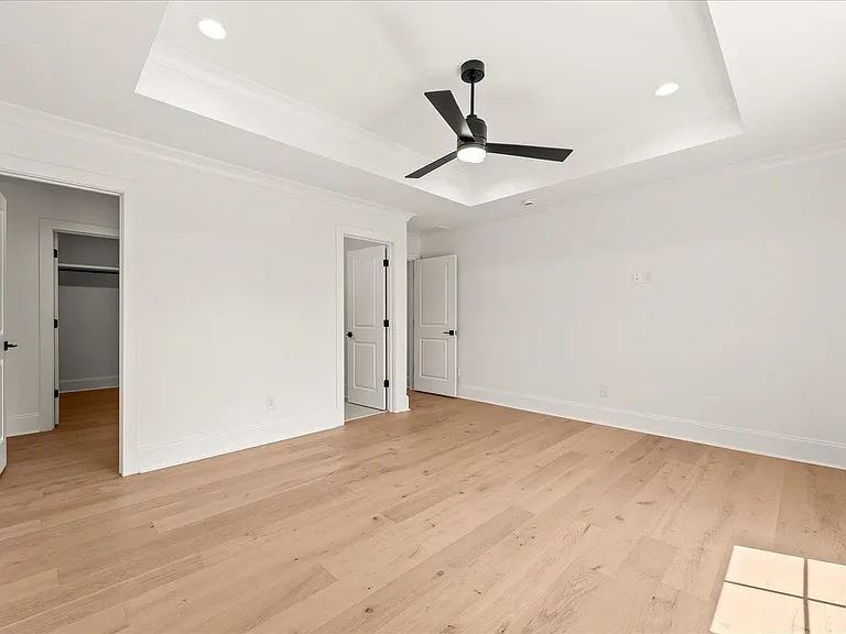 1270 Glen Eagle Dr — Photo 38