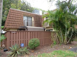 5249 Cedarbend Dr APT 1, Fort Myers, FL 33919