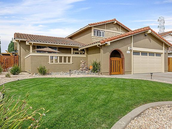 3rd image of 1951 Calaveras Cir