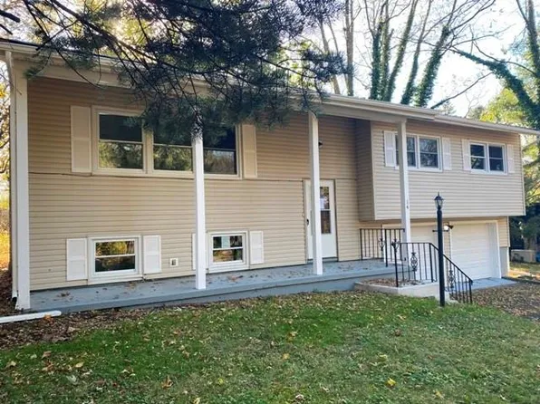14 Bruce Street, New Paltz, NY 12561