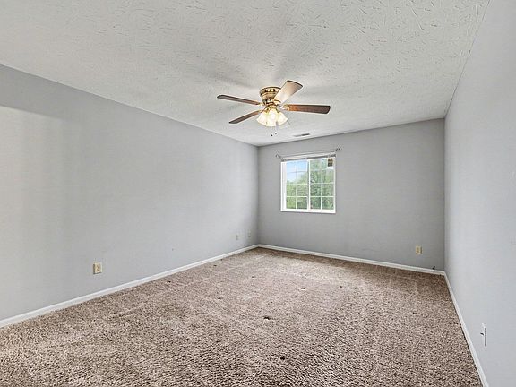 3rd image of 10581 Michael Dr Unit 10