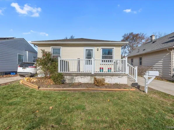 1404 Liberty Ave, Lincoln Park, MI 48146