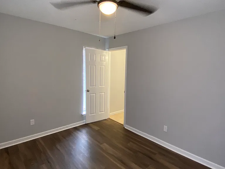 5343 Clinchport Cir — Photo 14