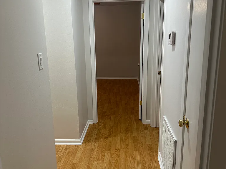 806 Lloyd Dr — Photo 17