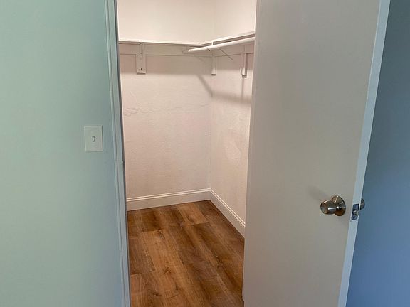 4th image of 66 Greenleaf St #24
