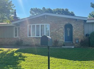 2 Thaxted Dr, Bella Vista, AR 72715