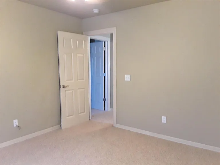 10 S Woodsprings Dr #1 — Photo 7