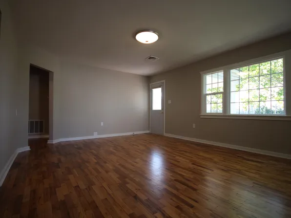 234 W 17th St, Concordia, KS 66901