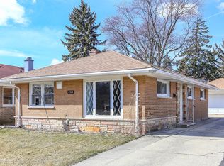 4318 Oak Ave, Lyons, IL 60534