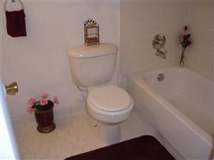 2nd image of 4573 Hurlston Dr