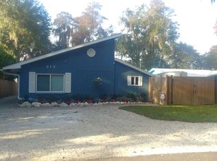 213 Chapman Rd, Lutz, FL 33548
