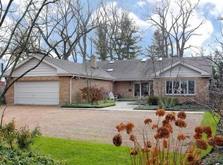 1326 Sunview Ln, Winnetka, IL 60093