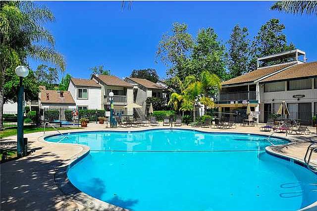 2nd image of 5974 Rancho Mission Rd Unit 256