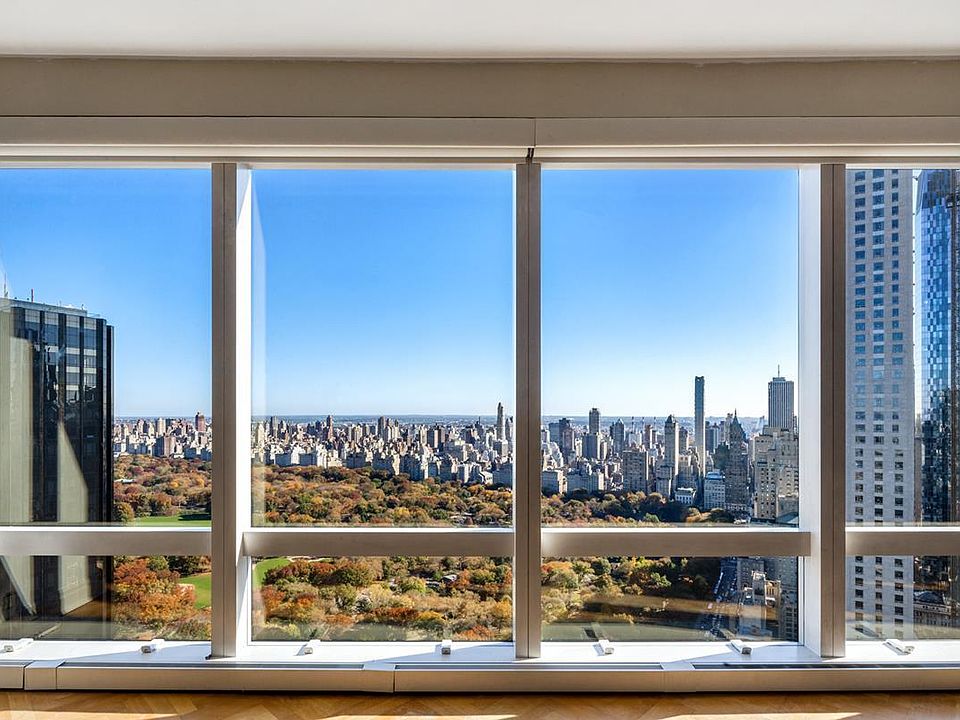 1st image of 25 Columbus Cir APT 65C