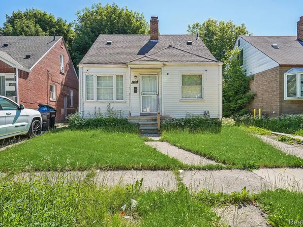6526 Heyden St, Detroit, MI 48228