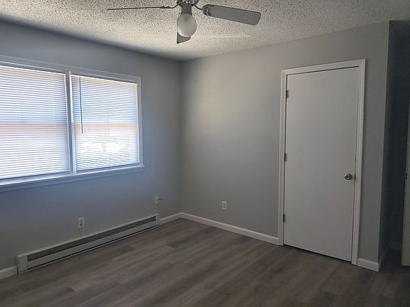 4th image of 604 W Haven Dr